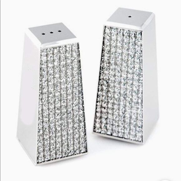 Diamond Salt and Pepper Shaker - Picture 2 of 3